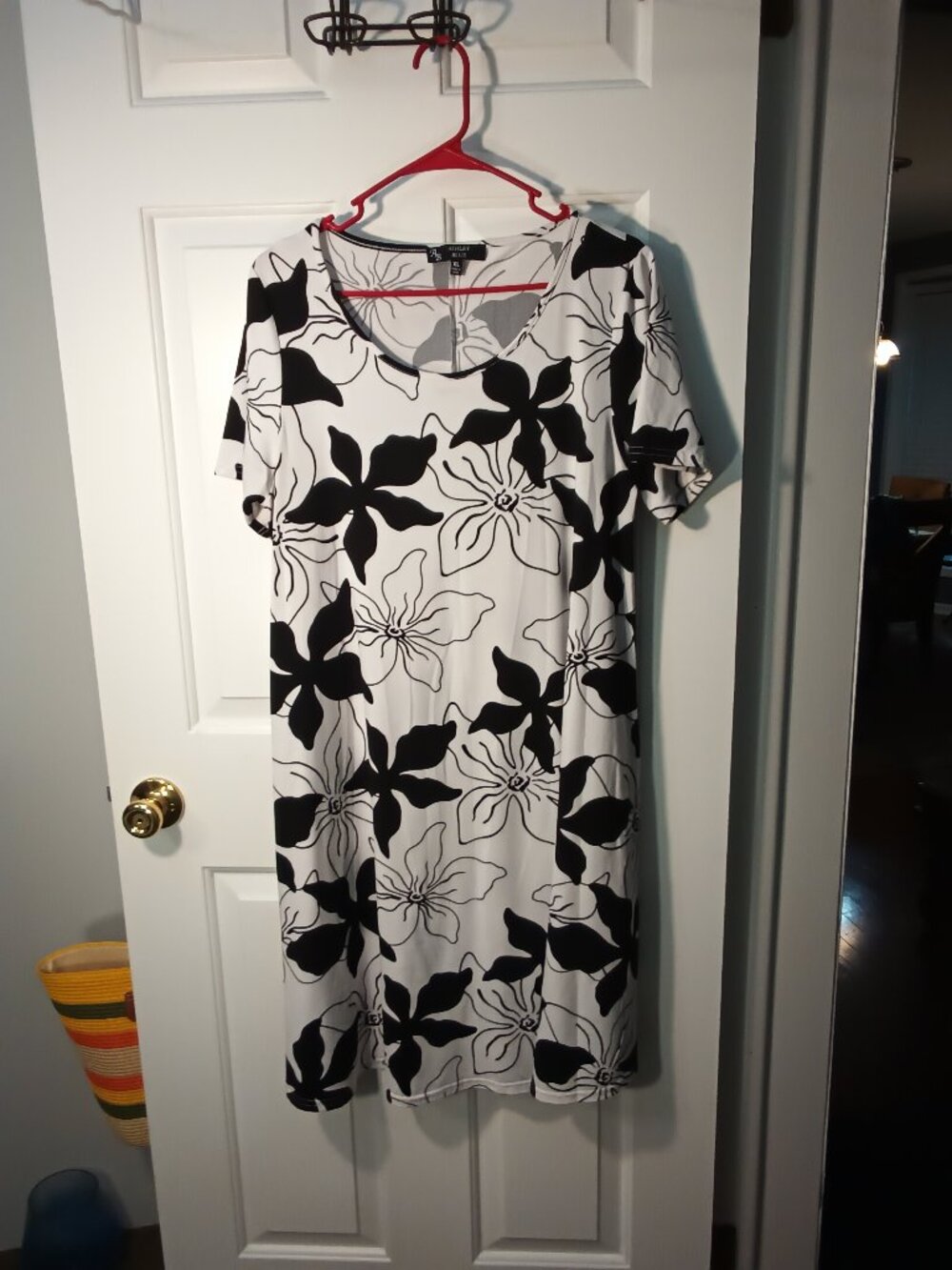Ashley Blue Black and White Floral Midi Dress